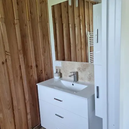 Maisonnette Chaleureuse Semesterbostad *